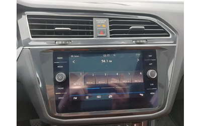 VW Tiguan Highline* 4motion* Fender* Подгреви* 360 - автомобили, коли, обяви за нови и употребявани 9