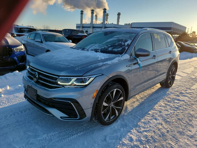 VW Tiguan R-LiNE-Panorama-Обдухване-Digital !!! - автомобили, коли, обяви за нови и употребявани 0