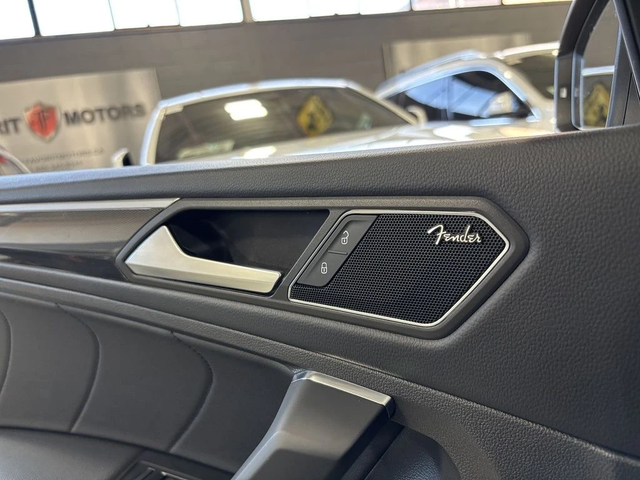 VW Tiguan R-LINE-PANORAMA -DIGITAL-FULL-ЕКСТРИ!! - автомобили, коли, обяви за нови и употребявани 13