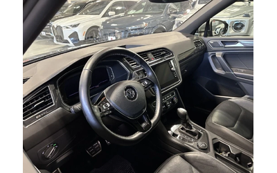 VW Tiguan R-LINE-PANORAMA -DIGITAL-FULL-ЕКСТРИ!! - автомобили, коли, обяви за нови и употребявани 7