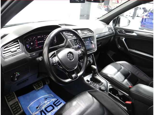 VW Tiguan R-LINE* HIGHLINE* BACK CAM* PANO* CARPLAY* - автомобили, коли, обяви за нови и употребявани 5