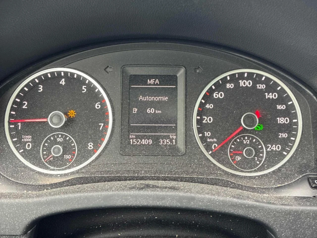 VW Tiguan Pano* 4x4* back cam* Подгрев* - автомобили, коли, обяви за нови и употребявани 4