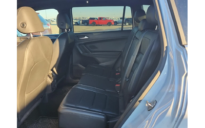 VW Tiguan R-line* Fender* 360* Carplay - автомобили, коли, обяви за нови и употребявани 11