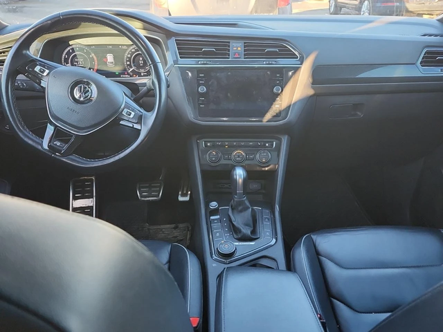 VW Tiguan R-line* Fender* 360* Carplay - автомобили, коли, обяви за нови и употребявани 9