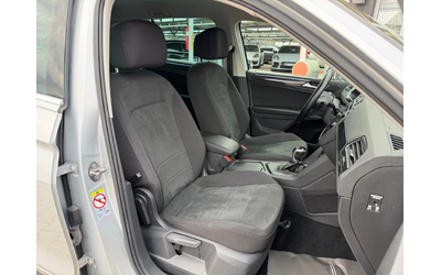 VW Tiguan 2.0TDI#IQ LIGHT#DIGITAL#NAVI#DISTR#KEYLESS#CAMERA - автомобили, коли, обяви за нови и употребявани 9
