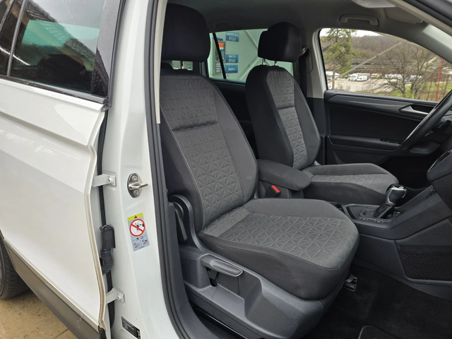 VW Tiguan 2.0TDI 150к.с LIFE Топ състояние - автомобили, коли, обяви за нови и употребявани 11