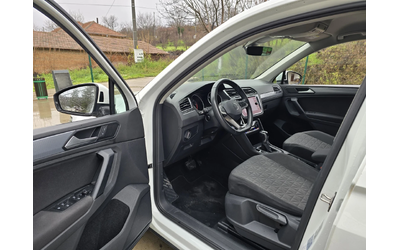 VW Tiguan 2.0TDI 150к.с LIFE Топ състояние - автомобили, коли, обяви за нови и употребявани 9