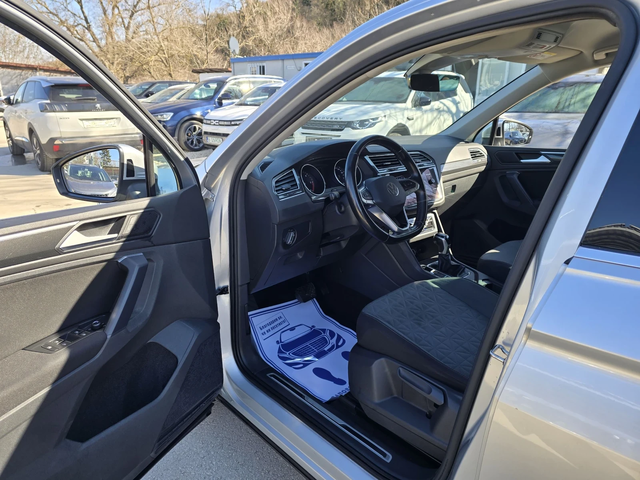 VW Tiguan 2.0TDI 150к.с DSG - автомобили, коли, обяви за нови и употребявани 9