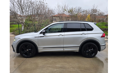 VW Tiguan 2.0TDI - R-LINE - FACELIFT - 90 000KM! - автомобили, коли, обяви за нови и употребявани 6