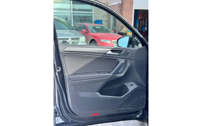 VW Tiguan HIGHLINE| PANO - автомобили, коли, обяви за нови и употребявани 12