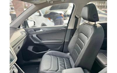 VW Tiguan HIGHLINE| PANO - автомобили, коли, обяви за нови и употребявани 13