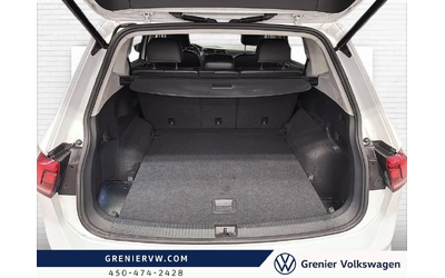 VW Tiguan 2024| COMFORTLINE| DIGITAL| DISTRONIK| CARPLAY| 4 - автомобили, коли, обяви за нови и употребявани 13