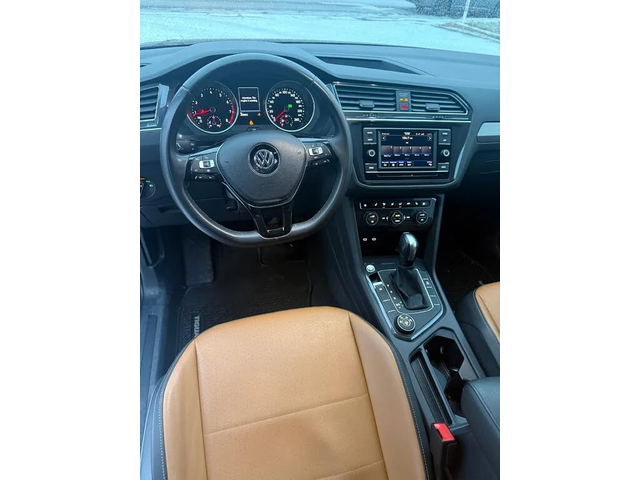 VW Tiguan * 4MOTION* CARPLAY* КАМЕРА* КОЖА* ПОДГРЕВ* - автомобили, коли, обяви за нови и употребявани 6