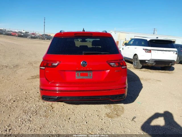 VW Tiguan * R-LINE* КОЖА* ПОДГРЕВ* ПАНОРАМА* - автомобили, коли, обяви за нови и употребявани 13