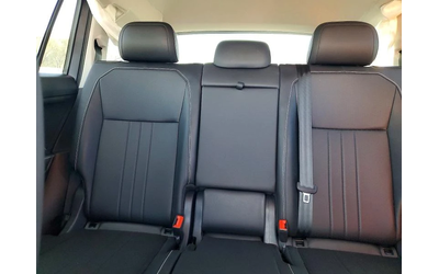 VW Tiguan SE* KEYLESS* CARPLAY* ДИГИТАЛНО* ТАБЛО - автомобили, коли, обяви за нови и употребявани 9