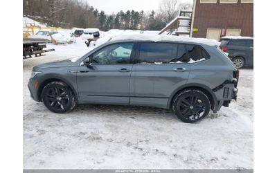 VW Tiguan SE* R-LINE* ПОДГРЕВ* ПАНОРАМА* МЪРТВА ТОЧКА* КЕЙЛЕ - автомобили, коли, обяви за нови и употребявани 7