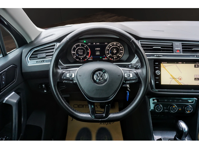 VW Tiguan 2.0TDI R-LINE DIGITAL DSG - автомобили, коли, обяви за нови и употребявани 9