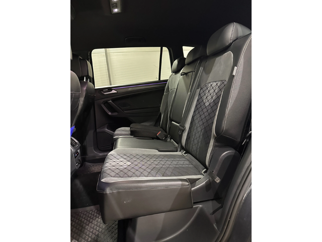 VW Tiguan 7 места Full assistants - автомобили, коли, обяви за нови и употребявани 9