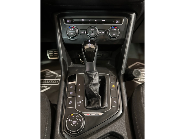 VW Tiguan 4motion * Панорама* - автомобили, коли, обяви за нови и употребявани 9