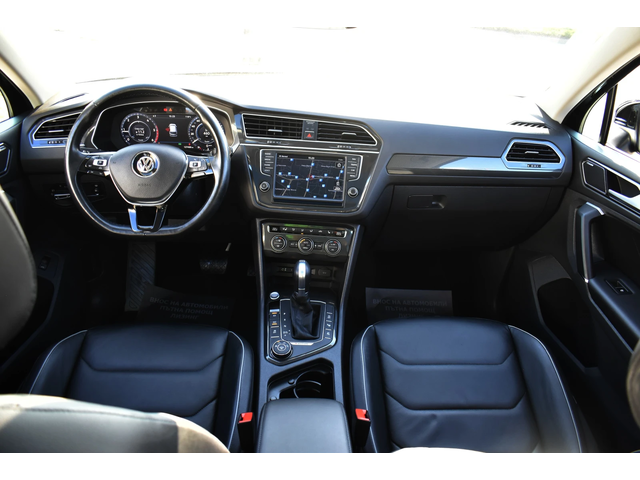 VW Tiguan 2.0ТDI* 190H.P* FULL- - автомобили, коли, обяви за нови и употребявани 14