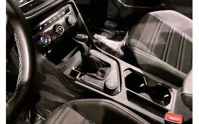 VW Tiguan S 4Motion* АвтоКредит* (Цена до БГ) - автомобили, коли, обяви за нови и употребявани 12