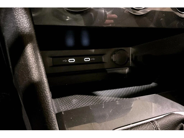 VW Tiguan S 4Motion* АвтоКредит* (Цена до БГ) - автомобили, коли, обяви за нови и употребявани 14