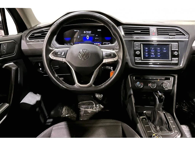 VW Tiguan S 4Motion* АвтоКредит* (Цена до БГ) - автомобили, коли, обяви за нови и употребявани 3