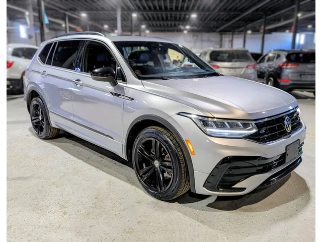 VW Tiguan Highline R-Line 4Motion* АвтоКредит* (ЦЕНА ДО БГ) - автомобили, коли, обяви за нови и употребявани 0