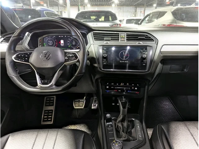 VW Tiguan Highline R-Line 4Motion* АвтоКредит* (ЦЕНА ДО БГ) - автомобили, коли, обяви за нови и употребявани 10