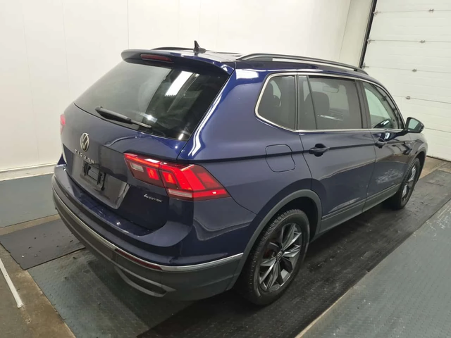 VW Tiguan COMFORTLINE| ПАНОРАМА| ПОДГРЕВИ| 2 КЛЮЧА + ГУМИ - автомобили, коли, обяви за нови и употребявани 3