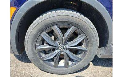 VW Tiguan COMFORTLINE| ПАНОРАМА| ПОДГРЕВИ| 2 КЛЮЧА + ГУМИ - автомобили, коли, обяви за нови и употребявани 6