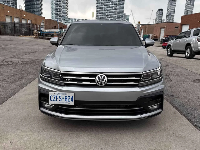 VW Tiguan * Highline * CARFAX * 2 КЛЮЧА * FENDER * ПАНОРАМА - автомобили, коли, обяви за нови и употребявани 5
