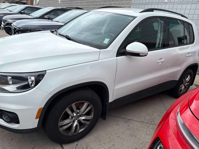VW Tiguan 4 MOTION * CARFAX * ПОДГРЕВ * KEYLESS * КЛИПОВЕ - автомобили, коли, обяви за нови и употребявани 1
