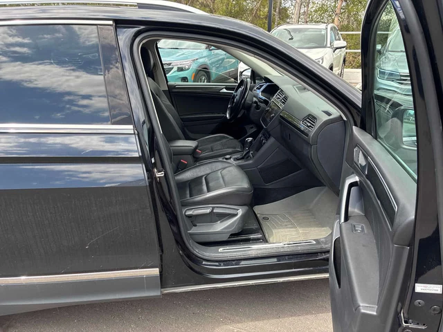 VW Tiguan * Highline * PANO* KEYLESS* ПОДГРЕВ* - автомобили, коли, обяви за нови и употребявани 10