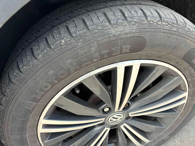 VW Tiguan * Highline * PANO* KEYLESS* ПОДГРЕВ* - автомобили, коли, обяви за нови и употребявани 6