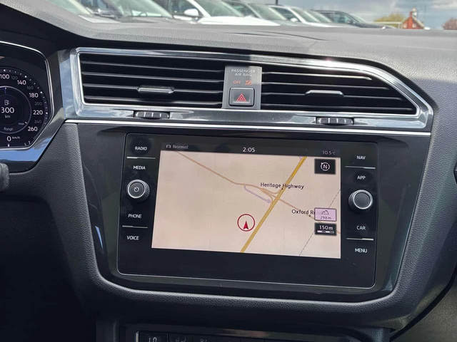 VW Tiguan * Highline * PANO* KEYLESS* ПОДГРЕВ* - автомобили, коли, обяви за нови и употребявани 8