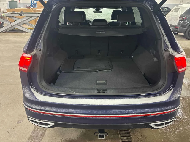 VW Tiguan Highline R Line| ОТ ПРЕДСТАВИТЕЛСТВО| ПАНО| ОБДУХ - автомобили, коли, обяви за нови и употребявани 4