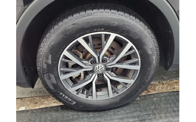 VW Tiguan * COMFORTLINE * CARFAX * 2 КЛЮЧА * - автомобили, коли, обяви за нови и употребявани 6