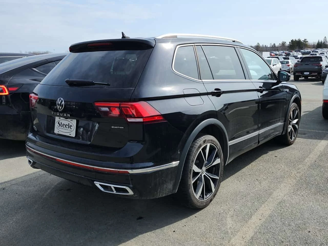 VW Tiguan * HIGHLINE R LINE * ОБУДХВАНЕ* 360* DISTRONIC* - автомобили, коли, обяви за нови и употребявани 2
