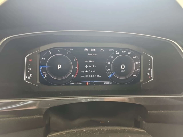 VW Tiguan COMFORTLINE R LINE BLACK EDITION - автомобили, коли, обяви за нови и употребявани 11