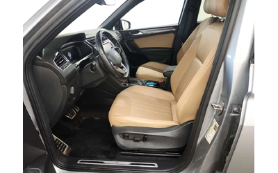 VW Tiguan COMFORTLINE R LINE BLACK EDITION - автомобили, коли, обяви за нови и употребявани 9