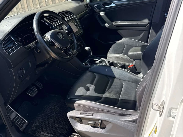 VW Tiguan * Highline * PANO* KEYLESS* ПОДГРЕВ* - автомобили, коли, обяви за нови и употребявани 4