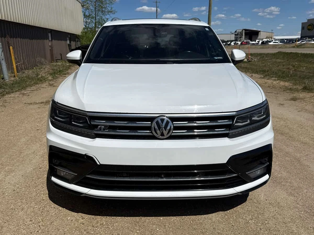 VW Tiguan * Highline * PANO* KEYLESS* ПОДГРЕВ* - автомобили, коли, обяви за нови и употребявани 5