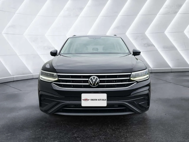 VW Tiguan * Trendline * CARFAX * 2 КЛЮЧА * ПОДГРЕВИ - автомобили, коли, обяви за нови и употребявани 5