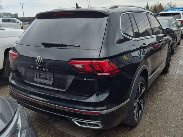 VW Tiguan * HIGHLINE R LINE * CARFAX * ПАНОРАМА * ОБДУХВАНЕ - автомобили, коли, обяви за нови и употребявани 2