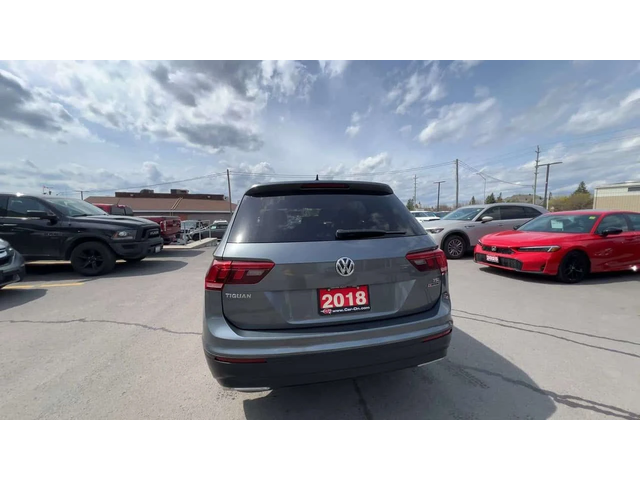 VW Tiguan AWD | LOW KMS! | HTD SEATS | CARPLAY | ALLOYS | A/ - автомобили, коли, обяви за нови и употребявани 6