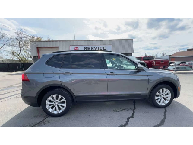 VW Tiguan AWD | LOW KMS! | HTD SEATS | CARPLAY | ALLOYS | A/ - автомобили, коли, обяви за нови и употребявани 8