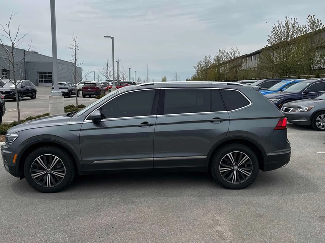 VW Tiguan * Highline * КАМЕРА * ПОДГРЕВ * ПАМЕТ * NAVI - автомобили, коли, обяви за нови и употребявани 1