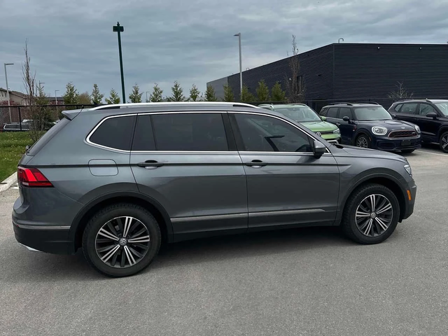 VW Tiguan * Highline * КАМЕРА * ПОДГРЕВ * ПАМЕТ * NAVI - автомобили, коли, обяви за нови и употребявани 2