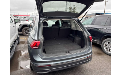 VW Tiguan * COMFORTLINE * 2 КЛЮЧА* KEYLESS* PANO* ПОДГРЕВ* - автомобили, коли, обяви за нови и употребявани 13